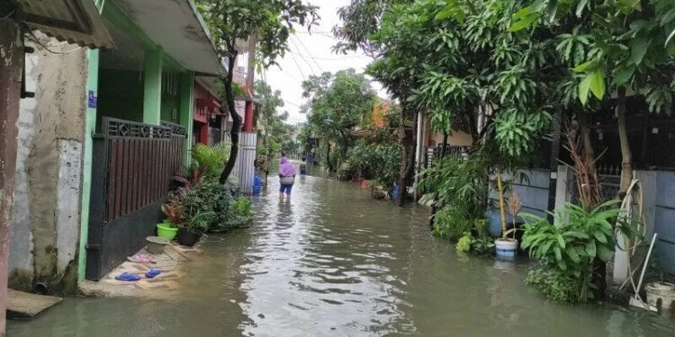 BPBD: Titik rawan banjir Kota Tangerang surut menjadi 26 lokasi - Featured