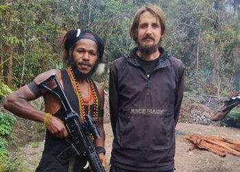 Philip Mehrtens Pilot Susi Air yang Disandera KKB Kirim Video ke Keluarganya