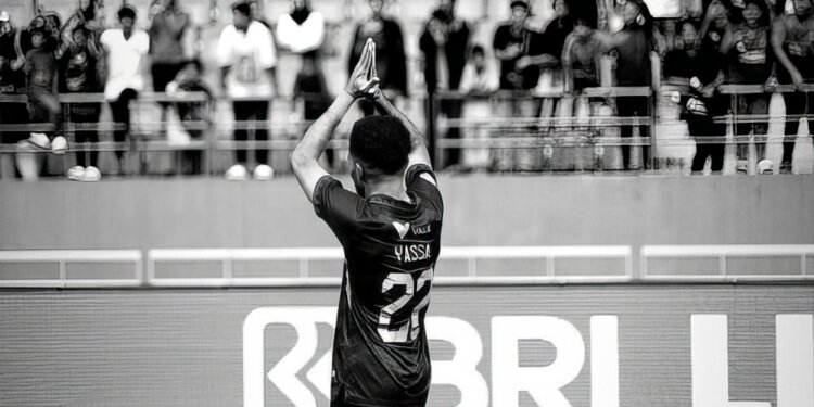 Rumor: Status IG Yakob Sayuri Kode Akan Tinggalkan PSM Makassar? - Featured