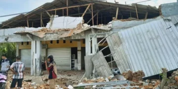 BNPB: 23 Kecamatan di Jatim Rusak Parah akibat Gempa Bawean