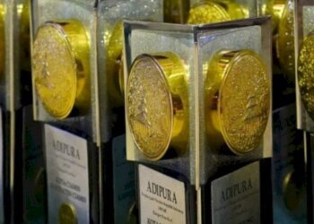 Kota Makassar Kembali Meraih Penghargaan Adipura