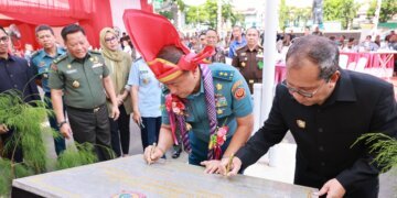 Walikota Makassar Danny Pomanto Meresmikan Gedung Otmilti IV