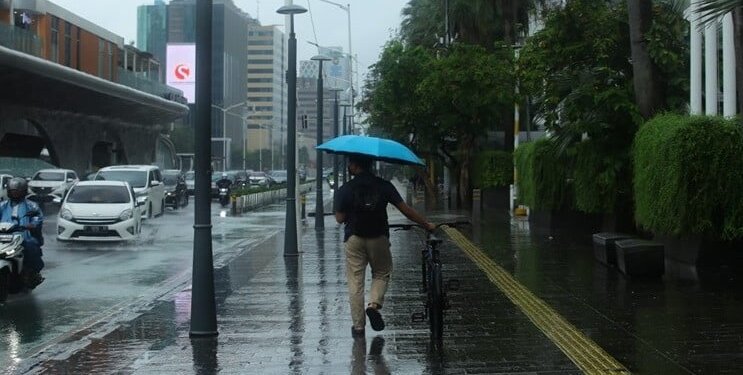 BMKG: 12 Wilayah Ini Waspada Cuaca Ekstrem