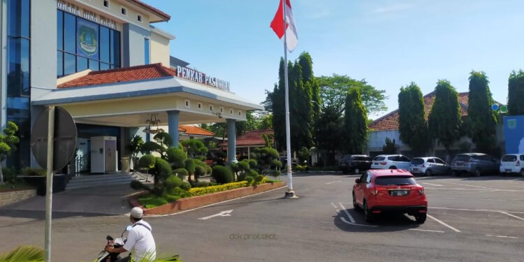 Pemkab Pasuruan Bangun Dapur Umum untuk Warga Terdampak Banjir - Featured