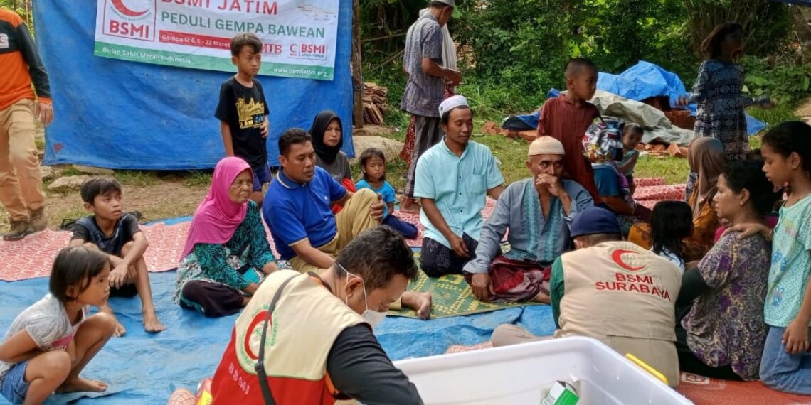 Gempa Susulan Belum Berhenti, Puluhan Ribu Warga Bawean Pilih Mengungsi