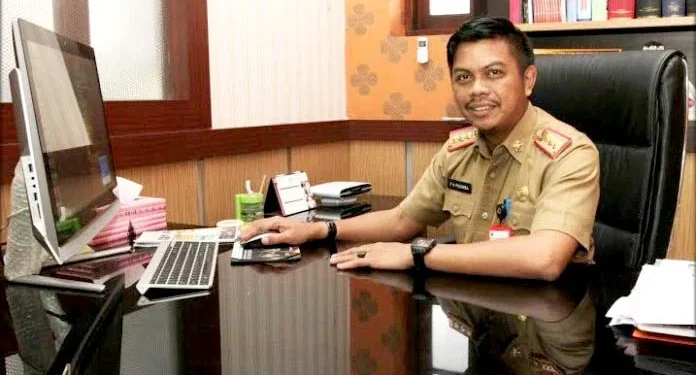 Wali Kota Makassar Resmi Tetapkan Pj Sekda Firman Pagarra Sebagai Sekda - Featured