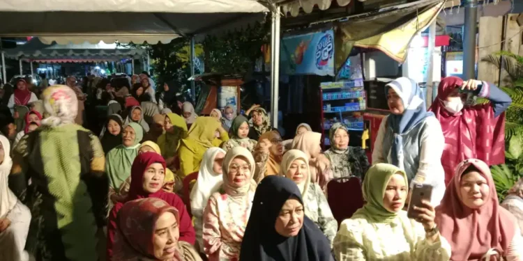 Ketua TP PKK Indira Jusuf Ismail Hadiri Halal Bihalal Digelar Anggota DPRD Makassar - Featured
