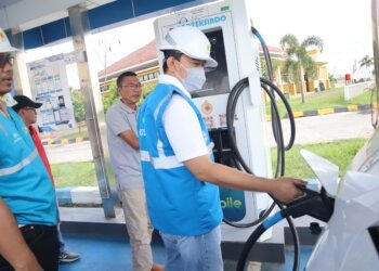 H-1 Lebaran, PLN Lampung Pastikan Siap Layani Pengguna Mobil Listrik