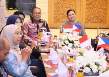 Walikota Makassar Jamu Konsulat Filipina dengan Kuliner Khas Makassar
