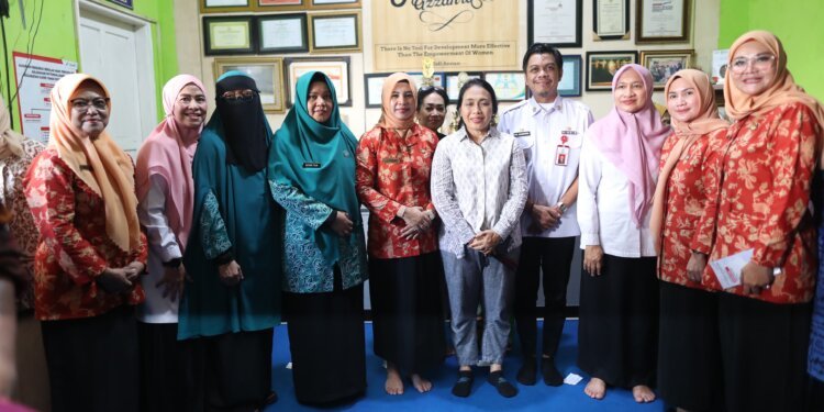 Menteri PPPA Berkunjung di Makassar, Fadliah Firman: Sinergi Organisasi Perempuan di Kota Makassar Dalam Wujudkan Kota Layak Anak - Featured