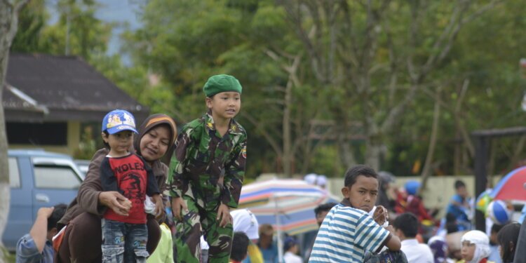 Tips Memotret dengan Kamera Ponsel di Momen Lebaran Bersama Keluarga