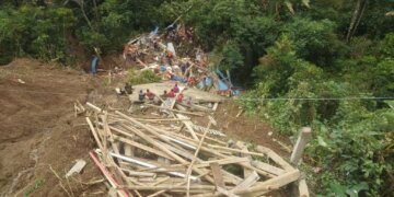 Longsor Tana Toraja, BNPB: Korban Meninggal Capai 18 Orang - Utama