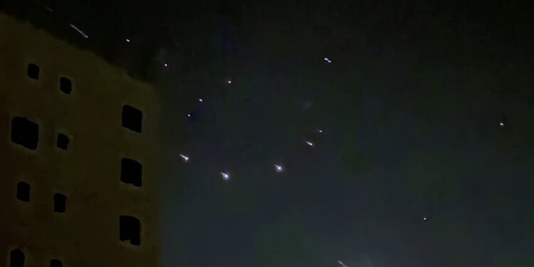 Antisipasi Dampak Perang Melebar, Kenaikan Harga Minyak Dunia Berpotensi Tekan APBN