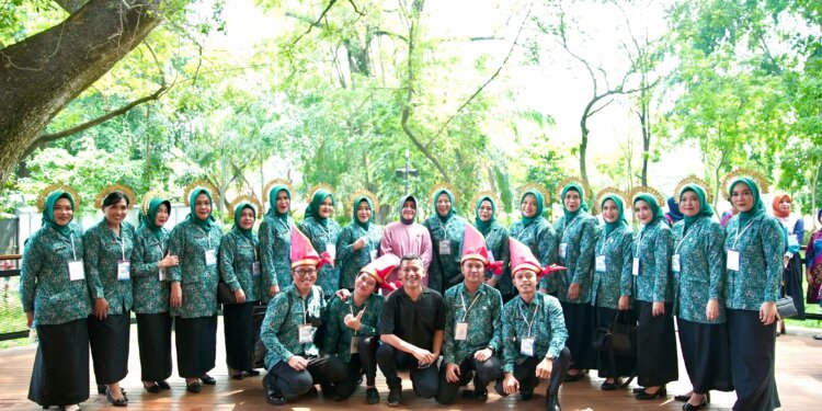 Indira Yusuf Ismail Optimis TP PKK Makassar Raih Prestasi di Lomba Paduan Suara HKG PKK - Featured