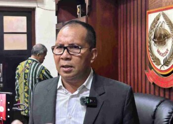 Danny Pomanto Kembalikan Formulir Penjaringan Bakal Calon Gubernur Sulsel