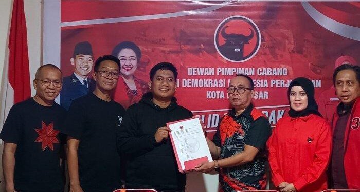 Indira, Mantan Kepala Dinas, dan Mantan Lurah Kembalikan Formulir Bakal Calon Wali Kota Makassar ke PDIP - Utama