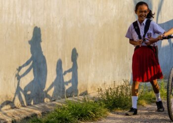 anak SD pulang sekolah