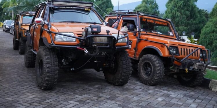 BNPB Gandeng Komunitas Off Road Kirim Logistik Korban Banjir dan Longsor