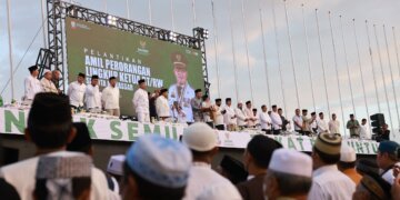 Optimalisasi Penyaluran Zakat, Pj RT-RW Dilantik Jadi Amil Perorangan oleh Wali Kota Makassar - Utama Optimalisasi Penyaluran Zakat, Pj RT-RW Dilantik Jadi Amil Perorangan oleh Wali Kota Makassar - Utama