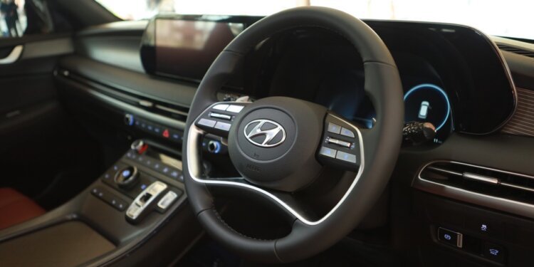 New PALISADE XRT dengan Tampilan Lebih Mewah dan Berani