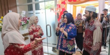 Dorong Peningkatan Pelayanan di Bidang Kesehatan, Indira Yusuf Ismail Resmikan Klinik Cardion - Utama