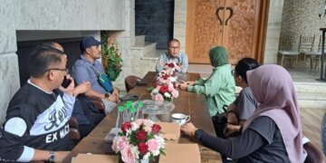 Pemkot Makassar dan IKA Unhas Peduli Salurkan Bantuan Logistik dan Tim Penyelamat ke Korban Banjir Luwu - Utama