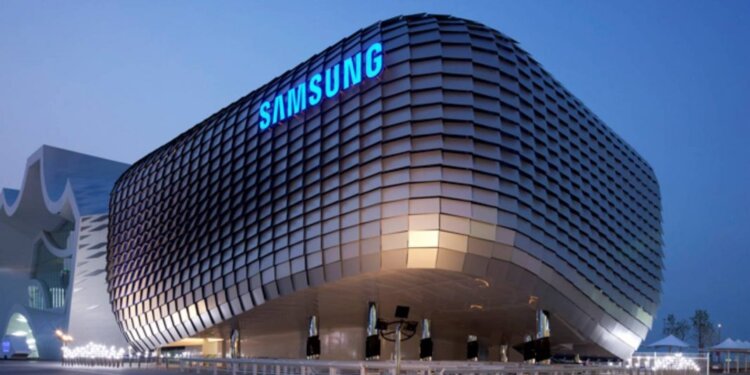 Samsung Solve for Tomorrow 2024: Menantang Generasi Muda Indonesia Jadi Inovator AI - Featured