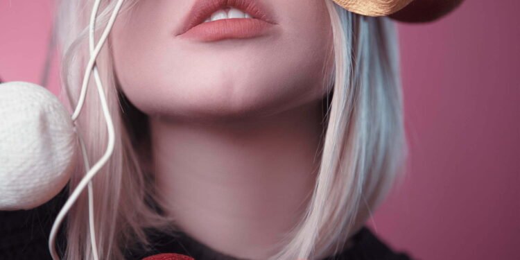 Hati-hati dengan Pewarnaan Rambut: Tips untuk Kesehatan Rambut yang Optimal Hati-hati dengan Pewarnaan Rambut: Tips untuk Kesehatan Rambut yang Optimal - Featured