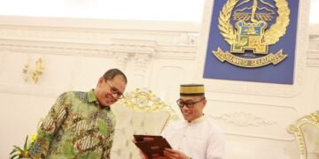 Danny Pomanto Antar Undangan F8 ke Pj Gubernur Sulsel