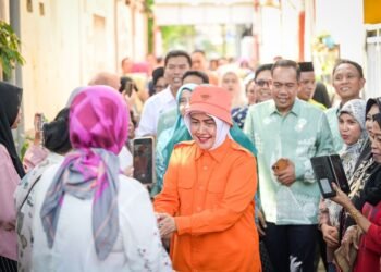 Indira Yusuf Ismail Tinjau dan Apresiasi Lorong Wisata Gimje di Kelurahan Kalukuang