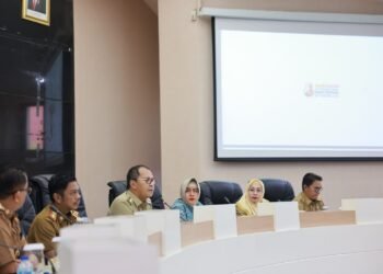 Danny Pomanto Pimpin Rapat Finalisasi untuk Sukseskan F8 Makassar 2024