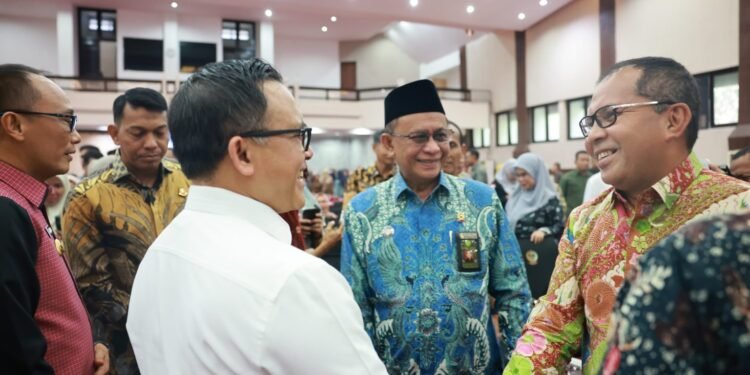 Danny Pomanto Komitmen Perkuatan dan Pembenahan Digitalisasi Kepegawaian Daerah - Featured