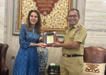 Pemkot Makassar dan PBB Jajaki Kerja Sama Sampah Elektronik dan Pendidikan