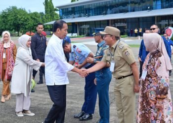 Kunjungan Kerja di Sulsel, Danny Pomanto Ikut Jemput Presiden Jokowi di Pangkalan TNI AU Sultan Hasanuddin