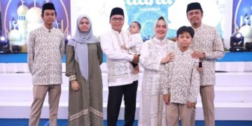Helat Halal Bihalal Idul Adha, Kediaman Indira Yusuf Ismail Ramai Dikunjungi Warga Makassar - Utama Helat Halal Bihalal Idul Adha, Kediaman Indira Yusuf Ismail Ramai Dikunjungi Warga Makassar - Utama