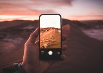 Rekomendasi 5 Smartphone Terbaik untuk Pecinta Fotografi