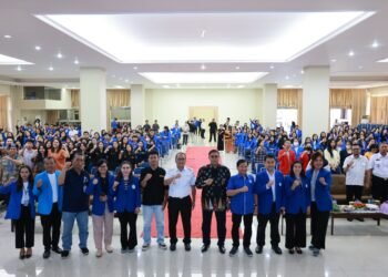 Danny Pomanto Sharing Smart City, F8, Kota Makan Enak di Seminar Nasional Mahasiswa UKI Paulus