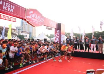 Danny Pomanto Lepas Peserta Sulsel Smansa 10K