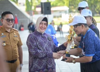 Resmi Dimulai, Indira Yusuf Ismail Buka O2SN SD-SMP Kota Makassar