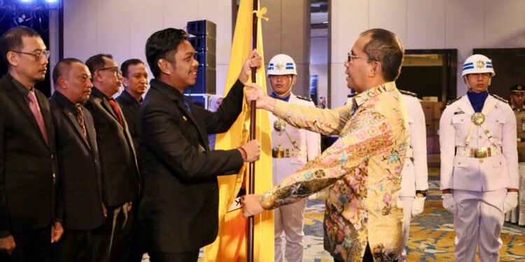 Firman Pagarra Resmi Dikukuhkan Sebagai Ketua IKAPTK Kota Makassar Periode 2024-2029 - Featured