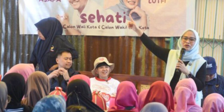 Rezki Mulfiati, Sosok Perempuan Berjiwa Besar yang Dipuji Rocky Gerung di Makassar