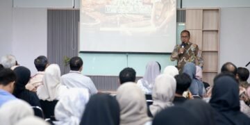 Danny Pomanto Paparkan Konsep Makassar Low Carbon City di ITB