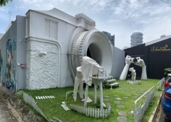 Repiw Com Evolusi Fotografi E1726779674651.jpg