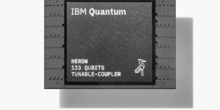 Repiw Ibm Quantum 133 Qubit Heron 03 981x658.jpg