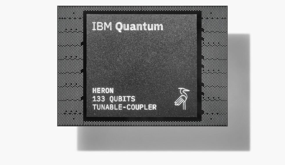 Repiw Ibm Quantum 133 Qubit Heron 03 981x658.jpg