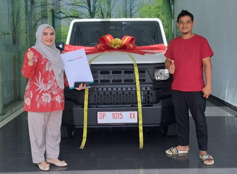 Wartakita Kalla Toyota Hilux 2