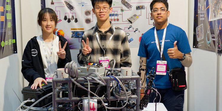 Wartakita Pelajar Indonesia Juara Robotik