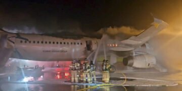 Wartakita Kebakaran Pesawat Di Busan 3