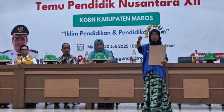 TPN XII Maros: Ribuan Guru Bahas Peran Pendidikan Hadapi Krisis Iklim dan Tingkatkan Kompetensi Lewat Cerdas Cermat Guru! TPN XII Maros: Ribuan Guru Bahas Peran Pendidikan Hadapi Krisis Iklim dan Tingkatkan Kompetensi Lewat Cerdas Cermat Guru! - Featured