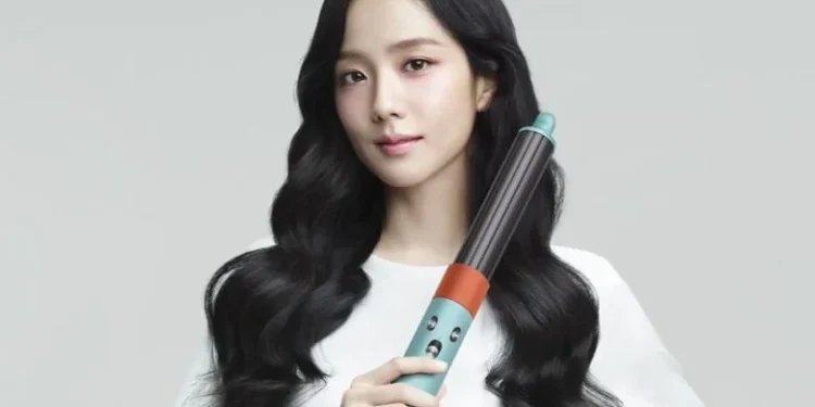 Jisoo BLACKPINK dan Dyson: Rahasia Rambut Sehat Berkilau